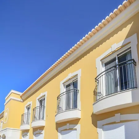 Free Spa&pool, Stylish In Boa Vista Golf Λάγος